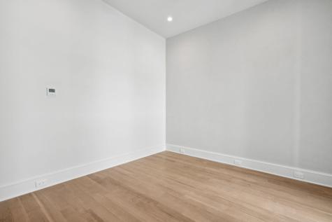 4 Exchange Street Charleston SC 29401