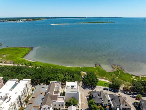 4 Exchange Street Charleston SC 29401