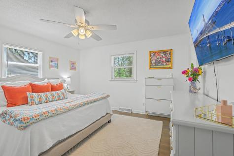 737 Canary Drive Charleston SC 29414
