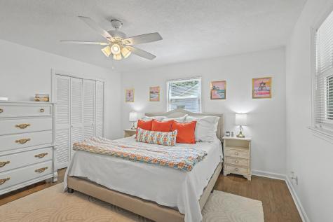 737 Canary Drive Charleston SC 29414
