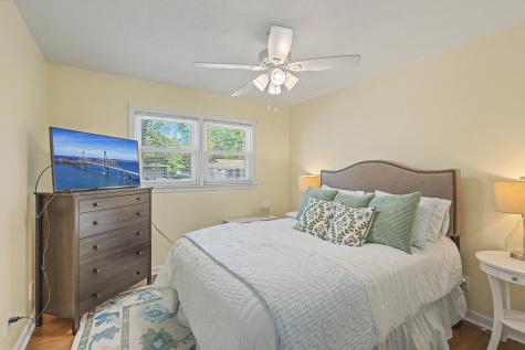 737 Canary Drive Charleston SC 29414