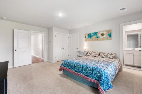 1040 Old Cypress Run Hanahan SC 29410