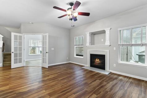 7492 Northgate Drive Hanahan SC 29410