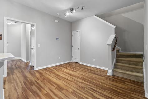 7492 Northgate Drive Hanahan SC 29410