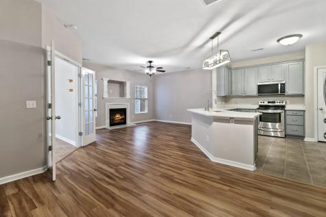 7492 Northgate Drive Hanahan SC 29410