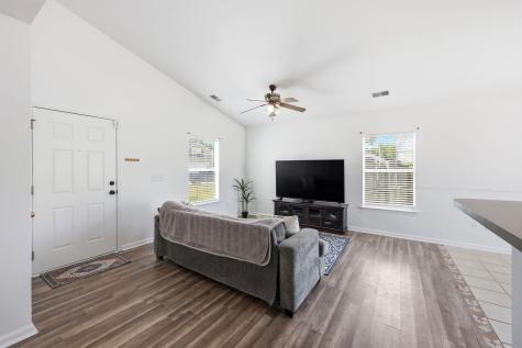 113 Obannon Court Summerville SC 29483
