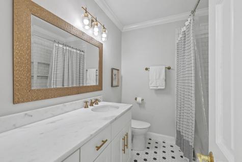 220 3rd Avenue Charleston SC 29403