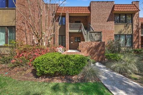 220 3rd Avenue Charleston SC 29403