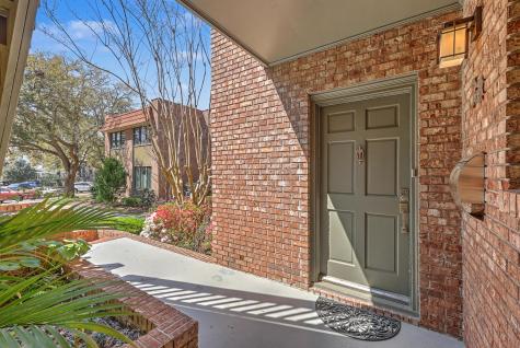 220 3rd Avenue Charleston SC 29403