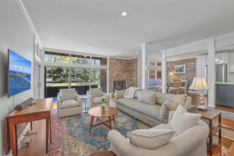 220 3rd Avenue Charleston SC 29403
