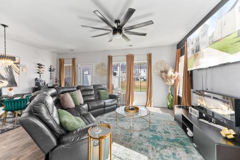 8748 Silver Perch Lane Charleston SC 29420