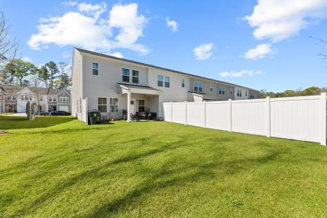 8748 Silver Perch Lane Charleston SC 29420