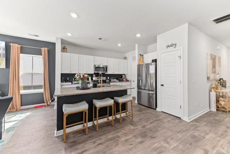 8748 Silver Perch Lane Charleston SC 29420