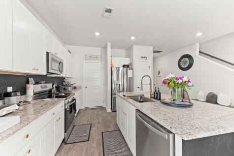 8748 Silver Perch Lane Charleston SC 29420