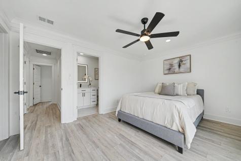 2016 Comstock Avenue North Charleston SC 29405
