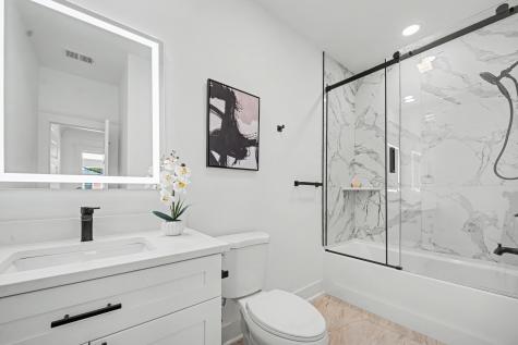 2016 Comstock Avenue North Charleston SC 29405