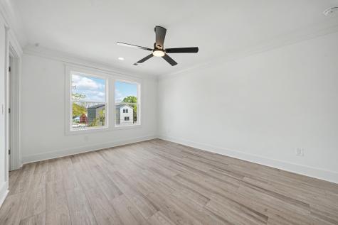 2016 Comstock Avenue North Charleston SC 29405