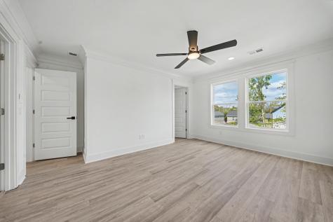 2016 Comstock Avenue North Charleston SC 29405