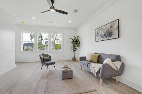 2016 Comstock Avenue North Charleston SC 29405