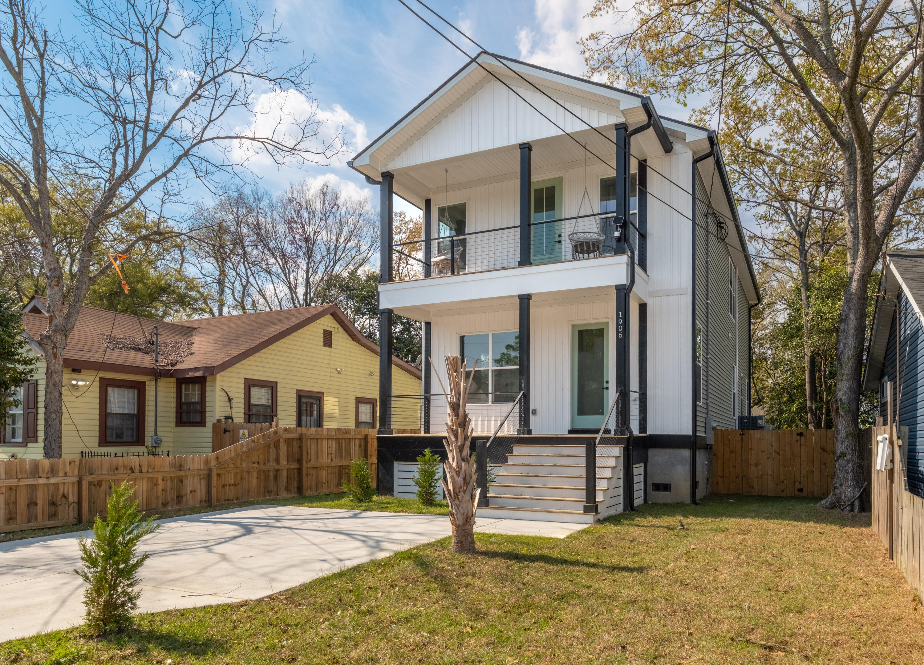 1906 Iris Street North Charleston SC 29405