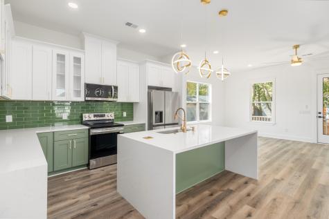1906 Iris Street North Charleston SC 29405