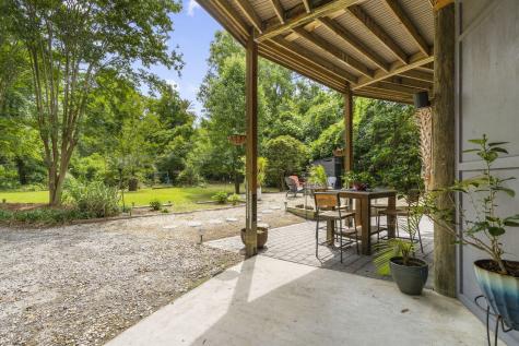 2069 Saint James Drive Charleston SC 29412