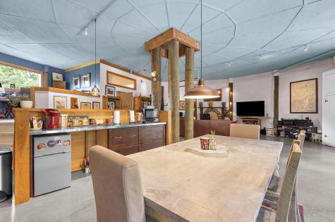 2069 Saint James Drive Charleston SC 29412