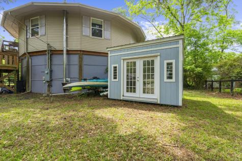 2069 Saint James Drive Charleston SC 29412