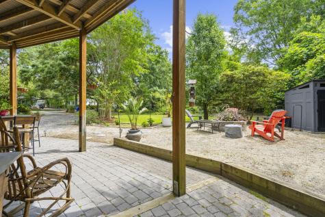2069 Saint James Drive Charleston SC 29412