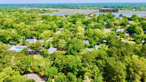 2069 Saint James Drive Charleston SC 29412