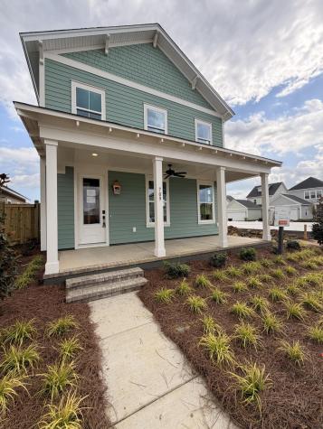 709 Rumbling Leaf Lane Summerville SC 29486