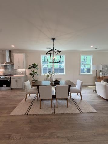 709 Rumbling Leaf Lane Summerville SC 29486