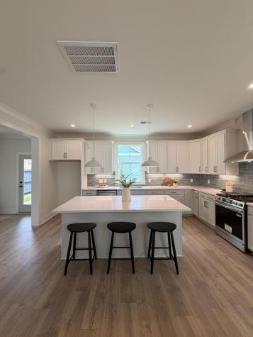 709 Rumbling Leaf Lane Summerville SC 29486