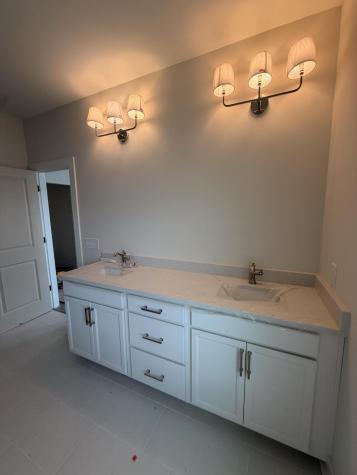 709 Rumbling Leaf Lane Summerville SC 29486