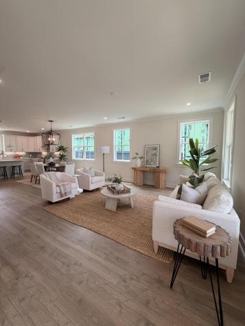 709 Rumbling Leaf Lane Summerville SC 29486