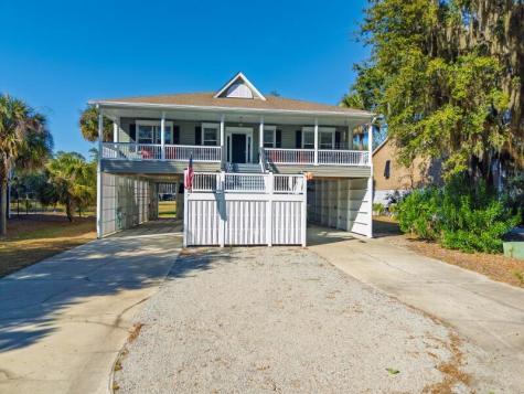 7 Gun Bluff Road Edisto Island SC 29438
