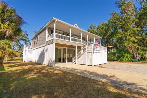 7 Gun Bluff Road Edisto Island SC 29438