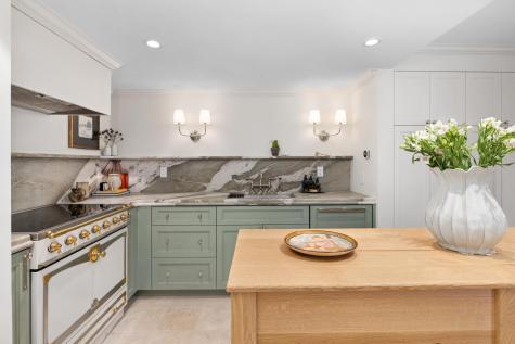 3 Queen Street Charleston SC 29401