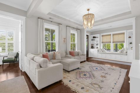 1635 Pierce Street Charleston SC 29492