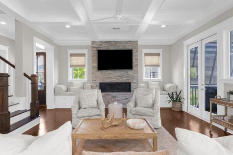 1635 Pierce Street Charleston SC 29492