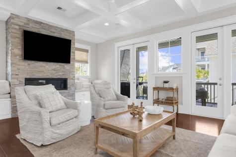 1635 Pierce Street Charleston SC 29492