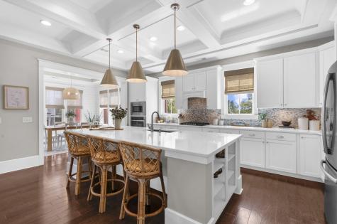 1635 Pierce Street Charleston SC 29492