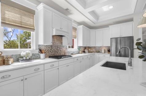 1635 Pierce Street Charleston SC 29492