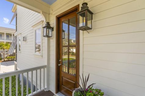 1635 Pierce Street Charleston SC 29492