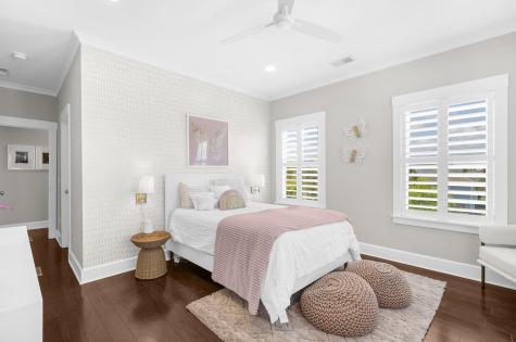 1635 Pierce Street Charleston SC 29492
