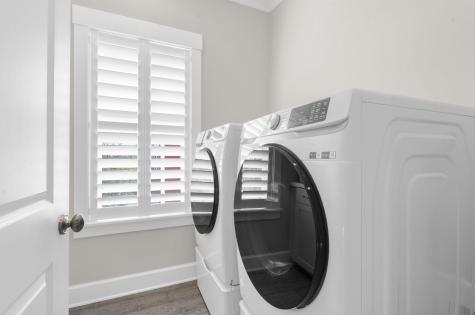 1635 Pierce Street Charleston SC 29492