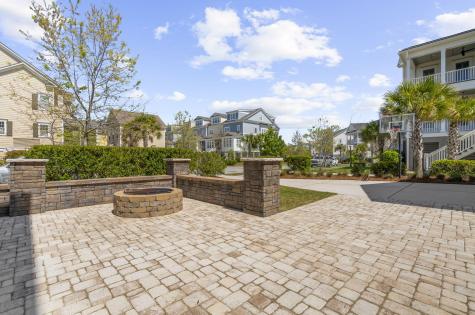 1635 Pierce Street Charleston SC 29492