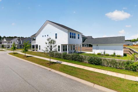 202 Narrowleaf Avenue Summerville SC 29485