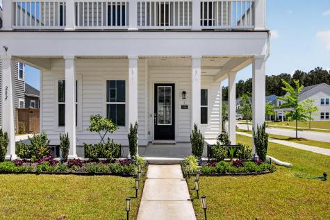 202 Narrowleaf Avenue Summerville SC 29485