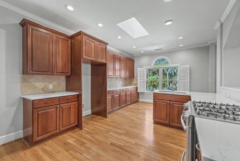 657 N Stiles Drive Charleston SC 29412